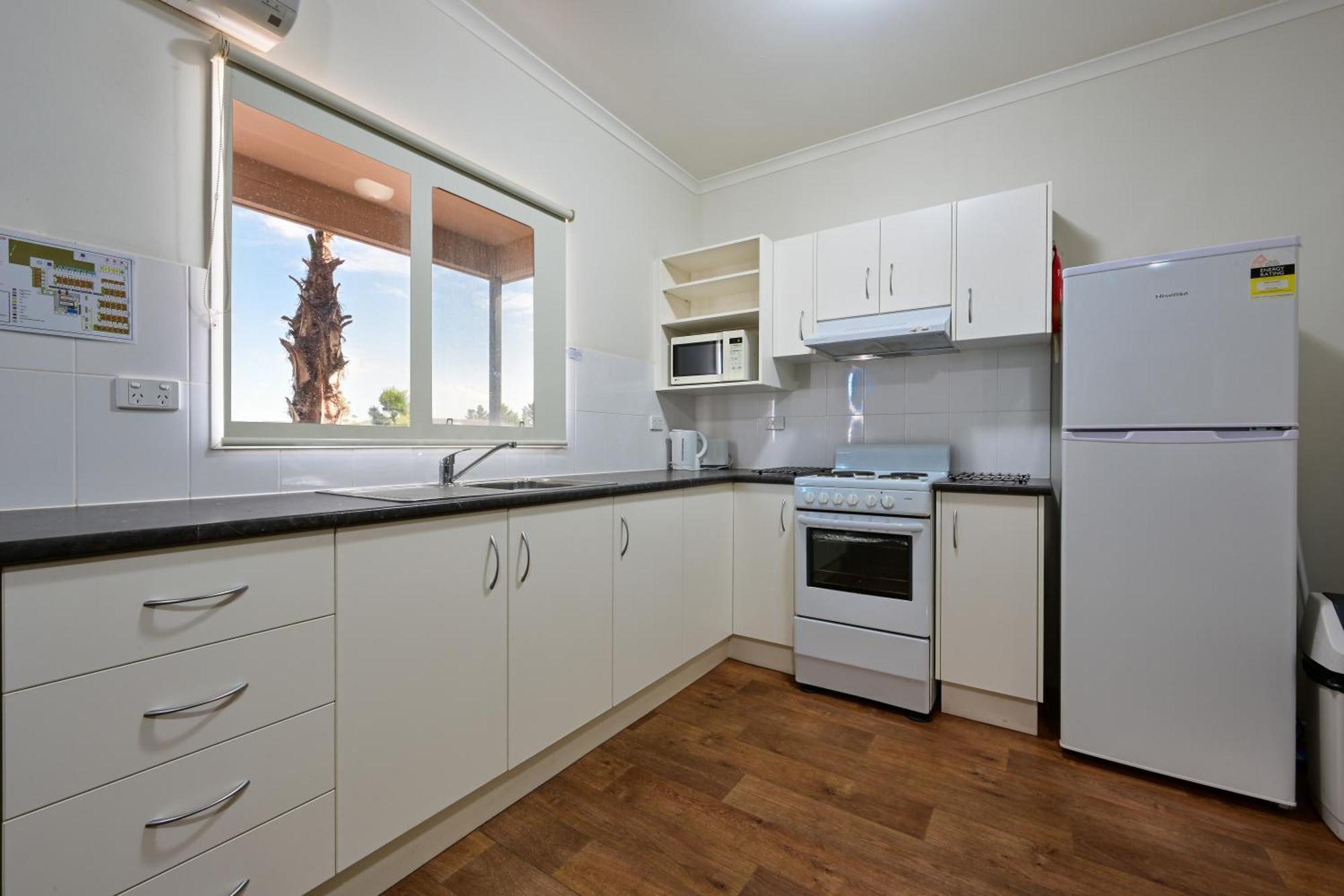 The Sundowner Cabin & Tourist Park Whyalla Extérieur photo