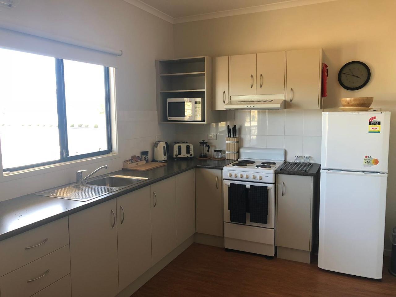 The Sundowner Cabin & Tourist Park Whyalla Extérieur photo