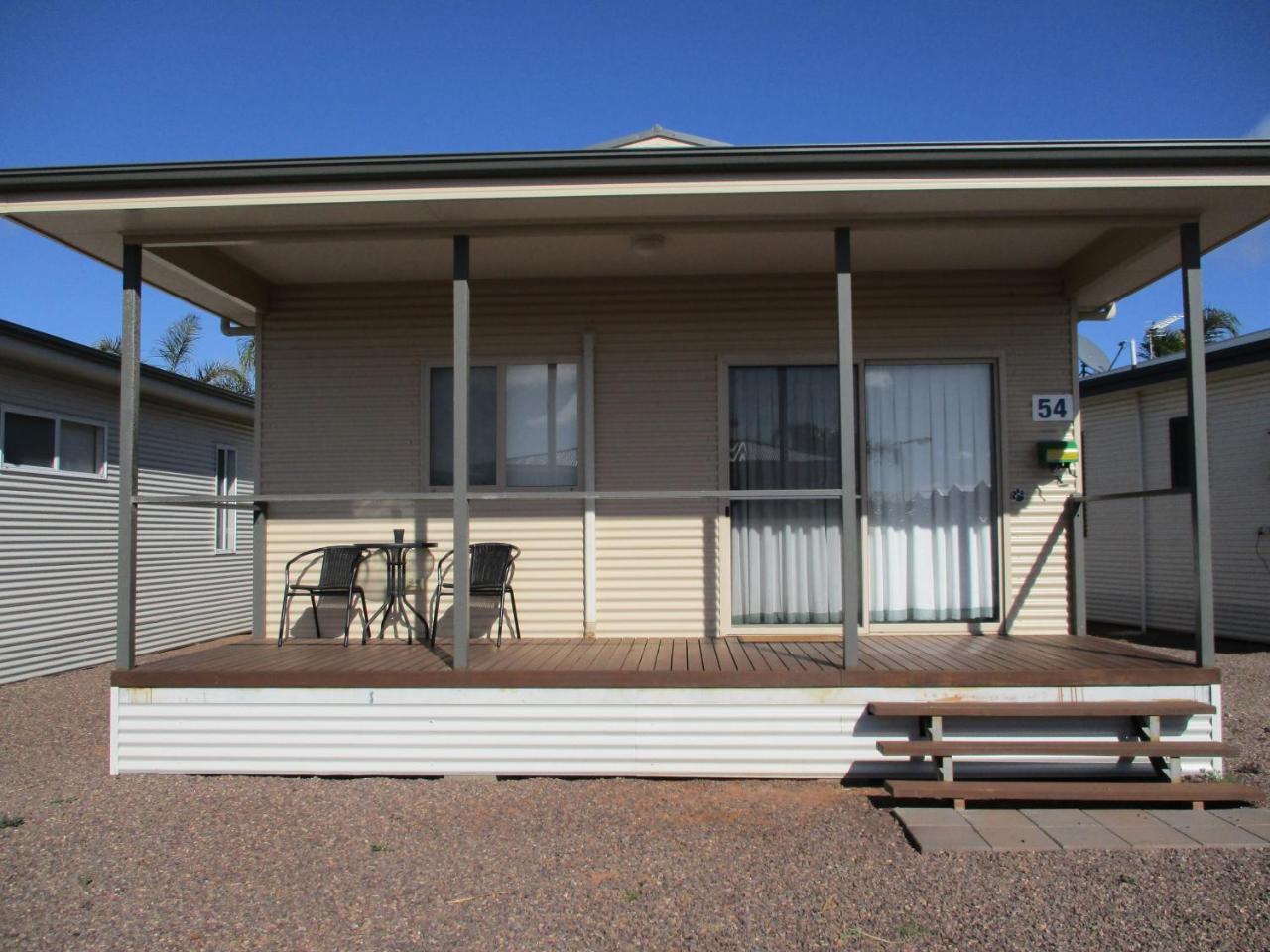 The Sundowner Cabin & Tourist Park Whyalla Extérieur photo