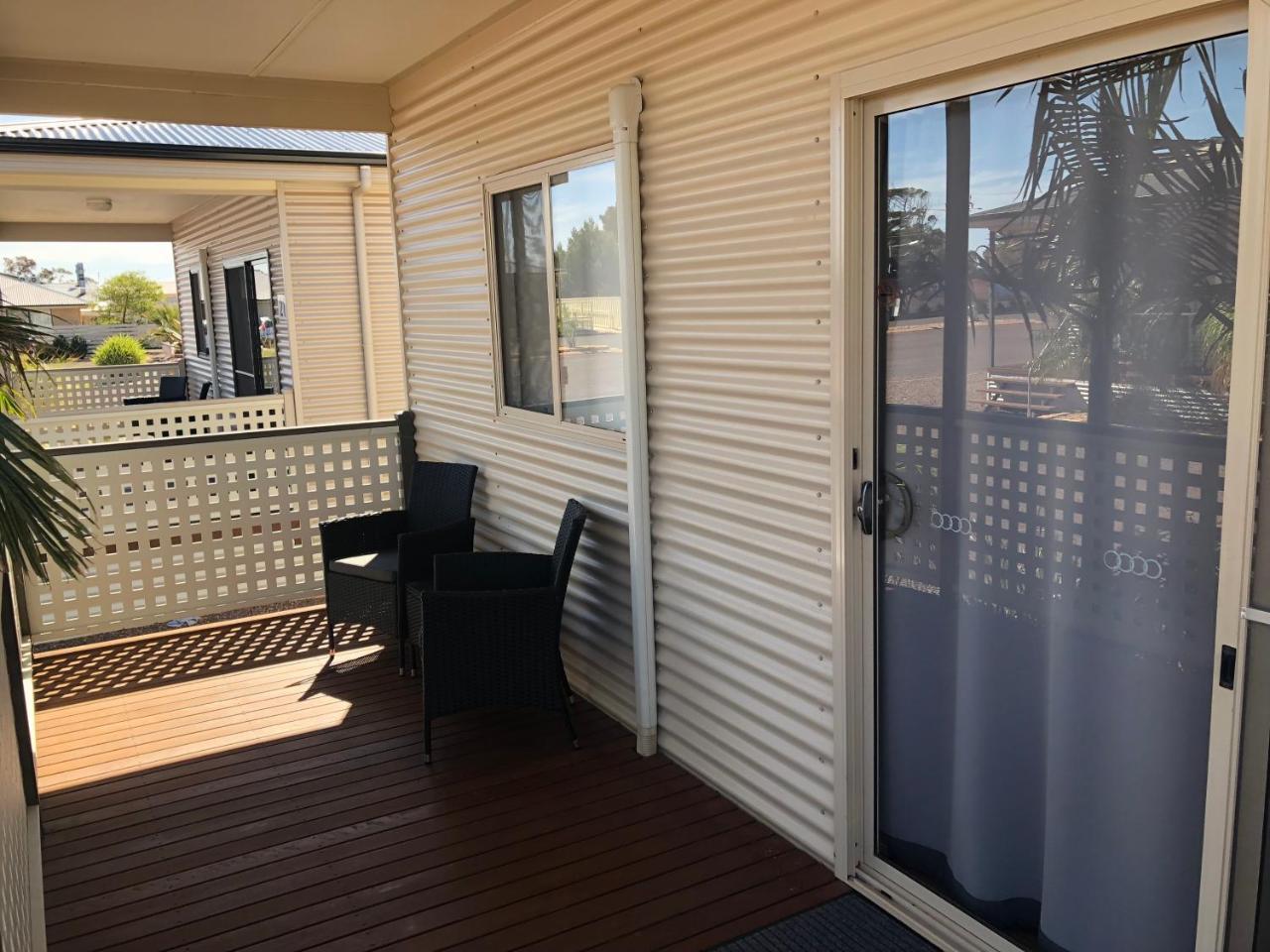 The Sundowner Cabin & Tourist Park Whyalla Extérieur photo